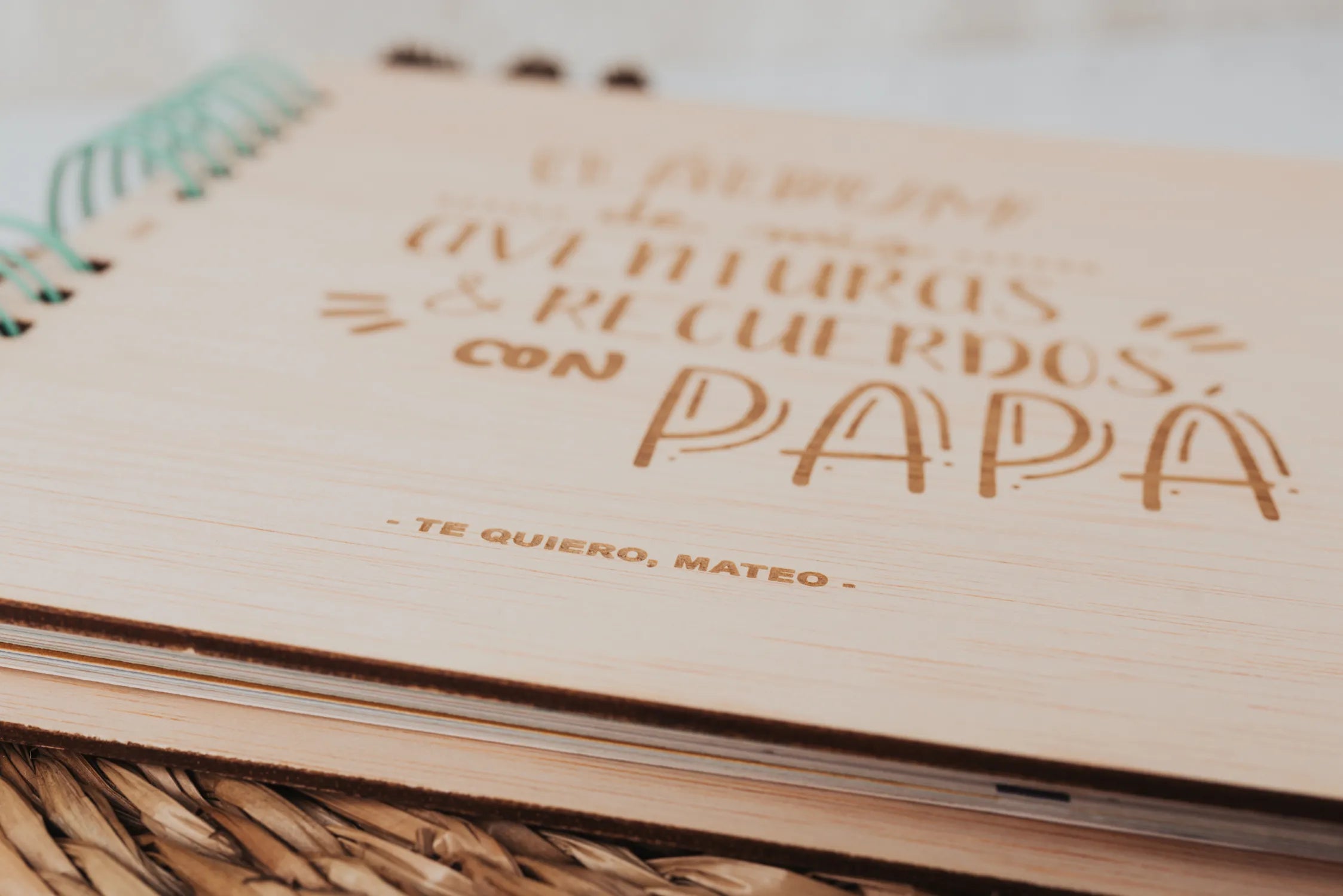 Álbum "Mis Aventuras con Papá"