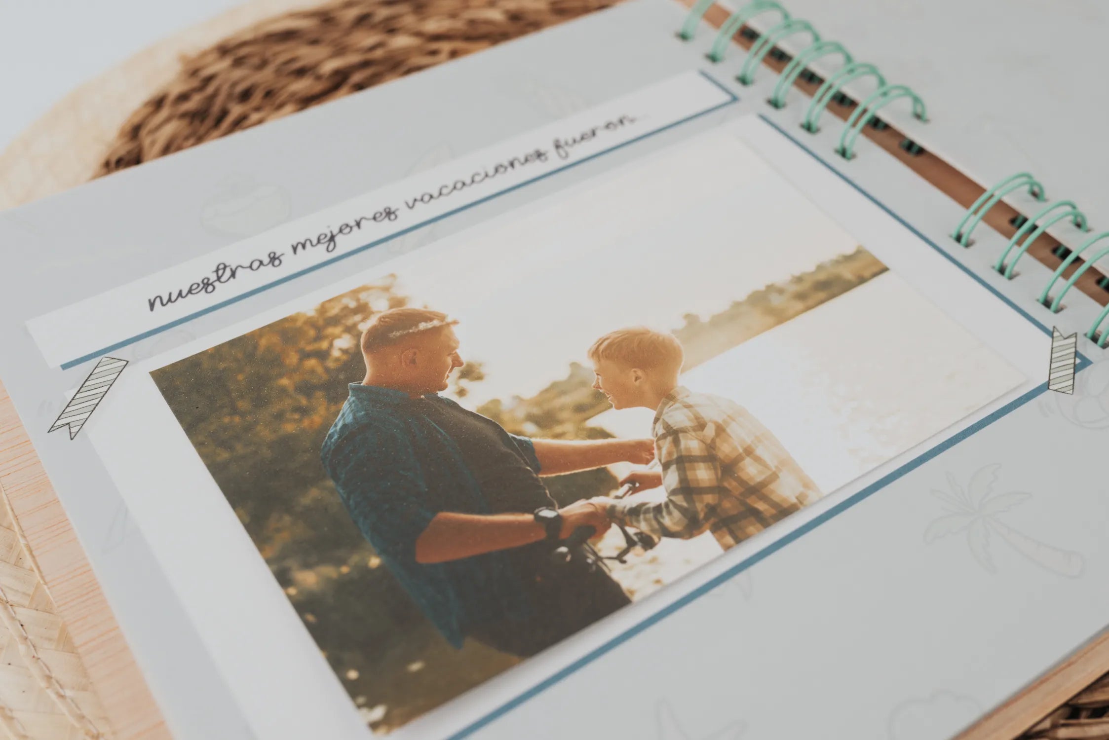 Álbum "Mis Aventuras con Papá"