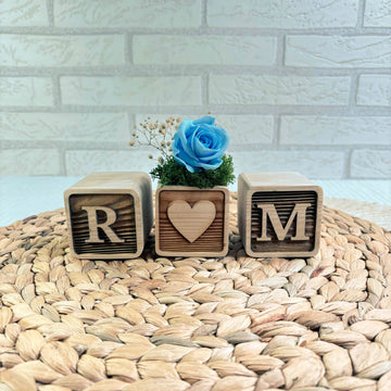 Cubos de Madera "INICIALES DE AMOR"