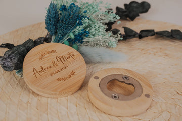 Abrebotellas Bambú "Nuestra Boda Vintage"