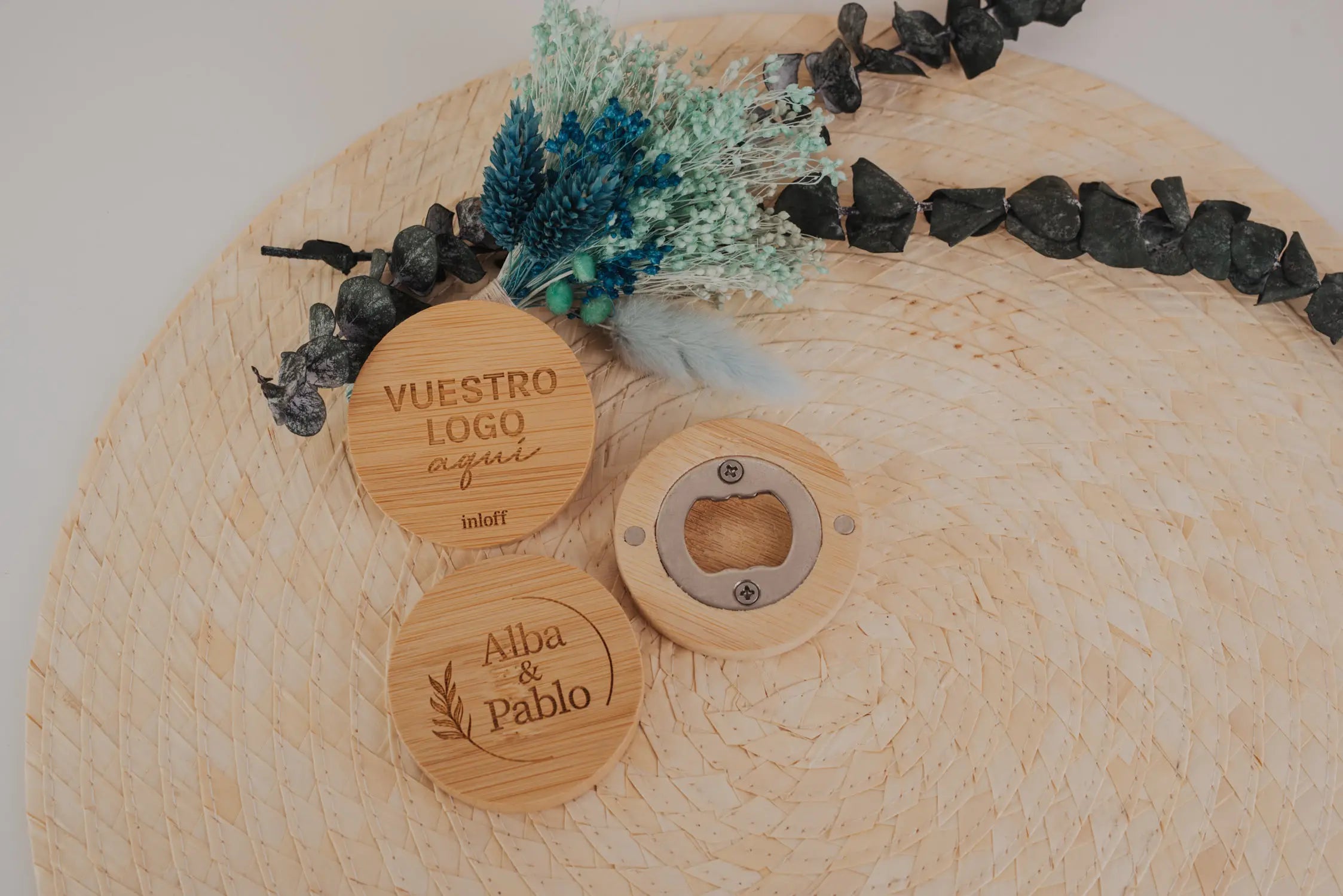 Abrebotellas Bambú "Nosotros"