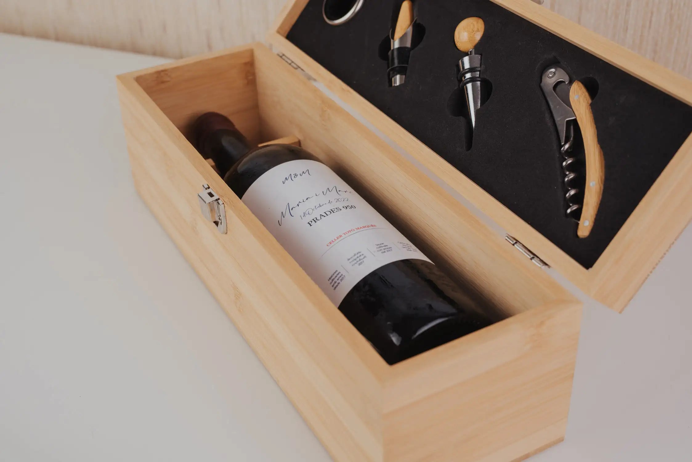 CAJA DE VINO "CELEBRACIÓN"