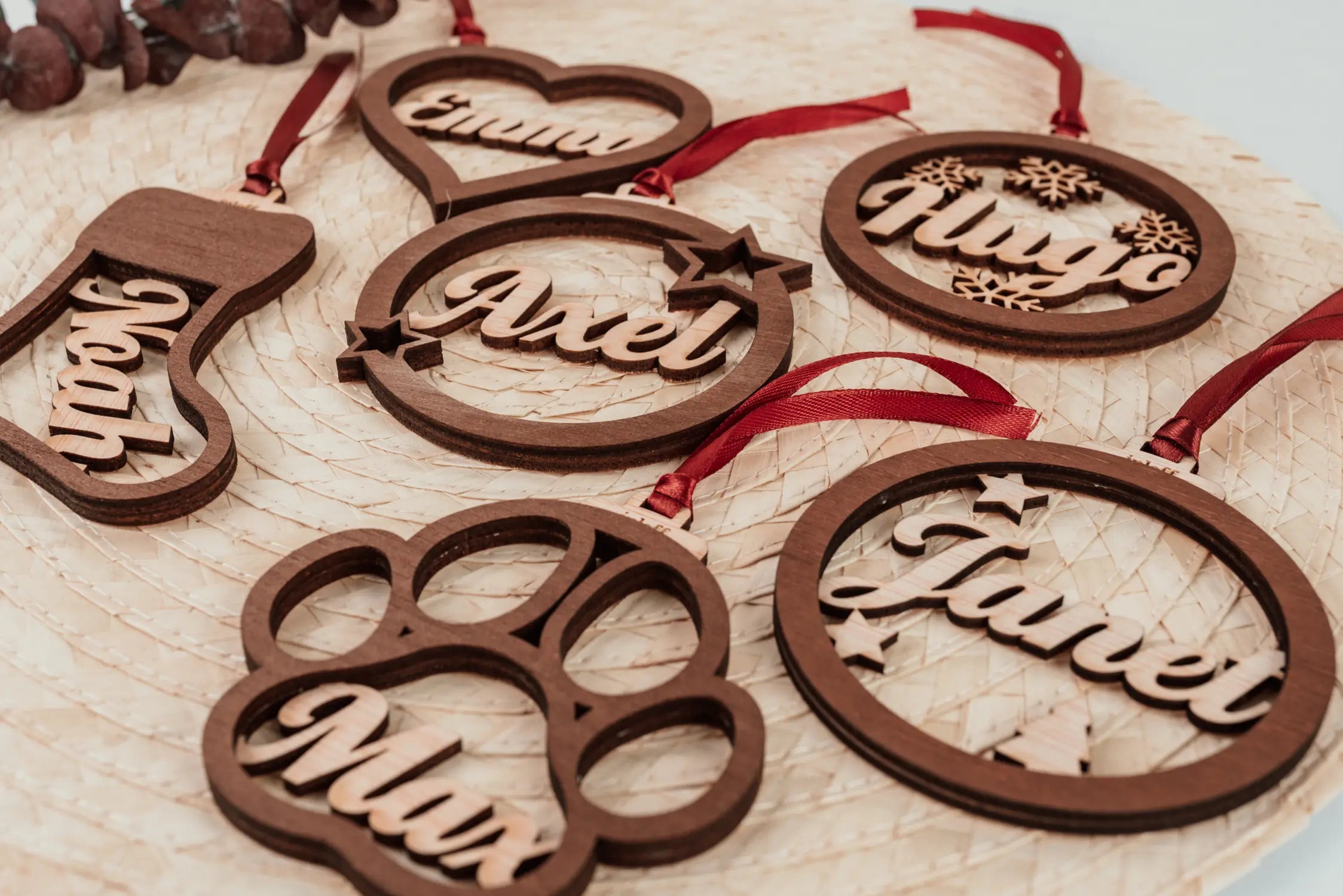 BOLA DE NAVIDAD "FIGURAS"