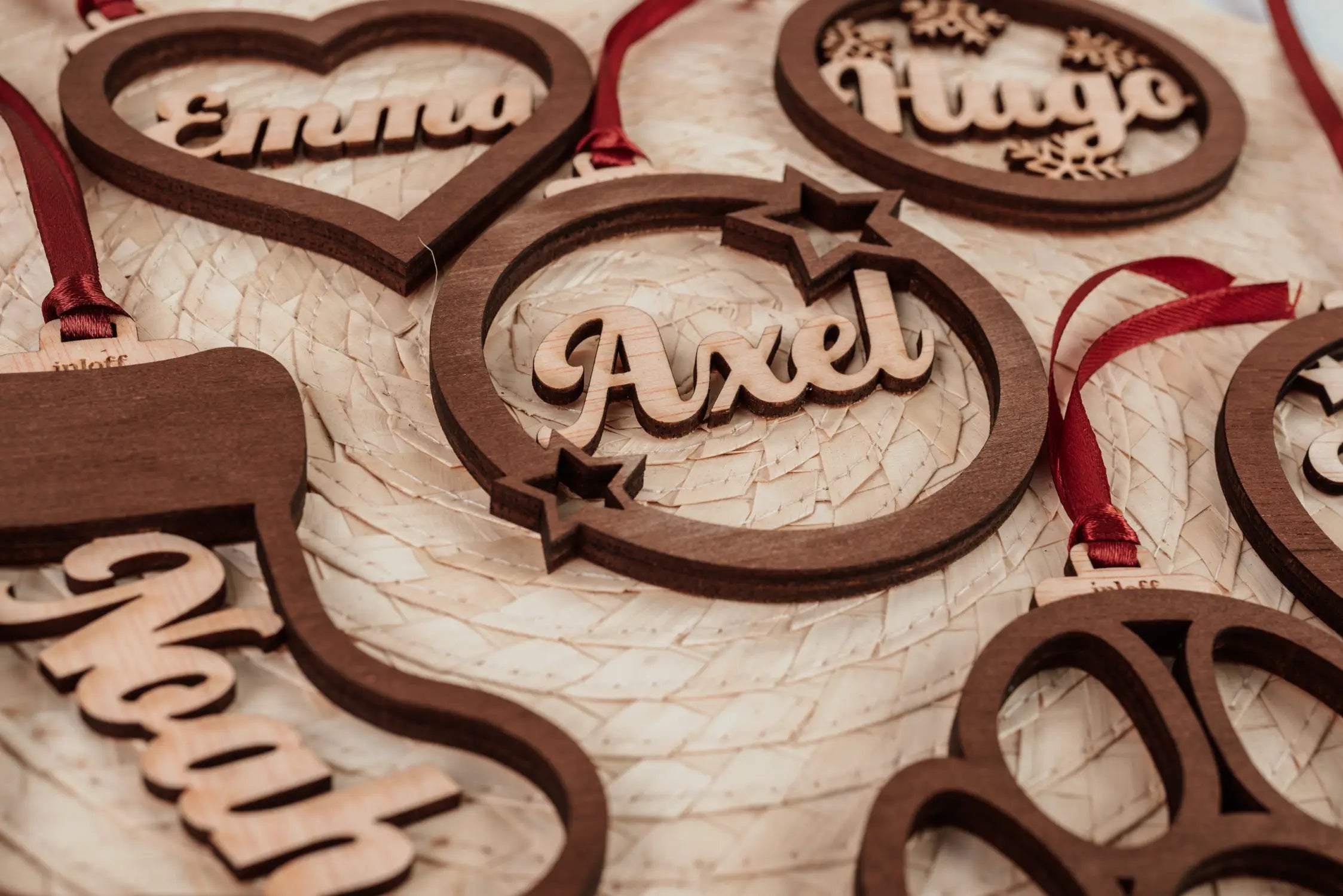 BOLA DE NAVIDAD "FIGURAS"