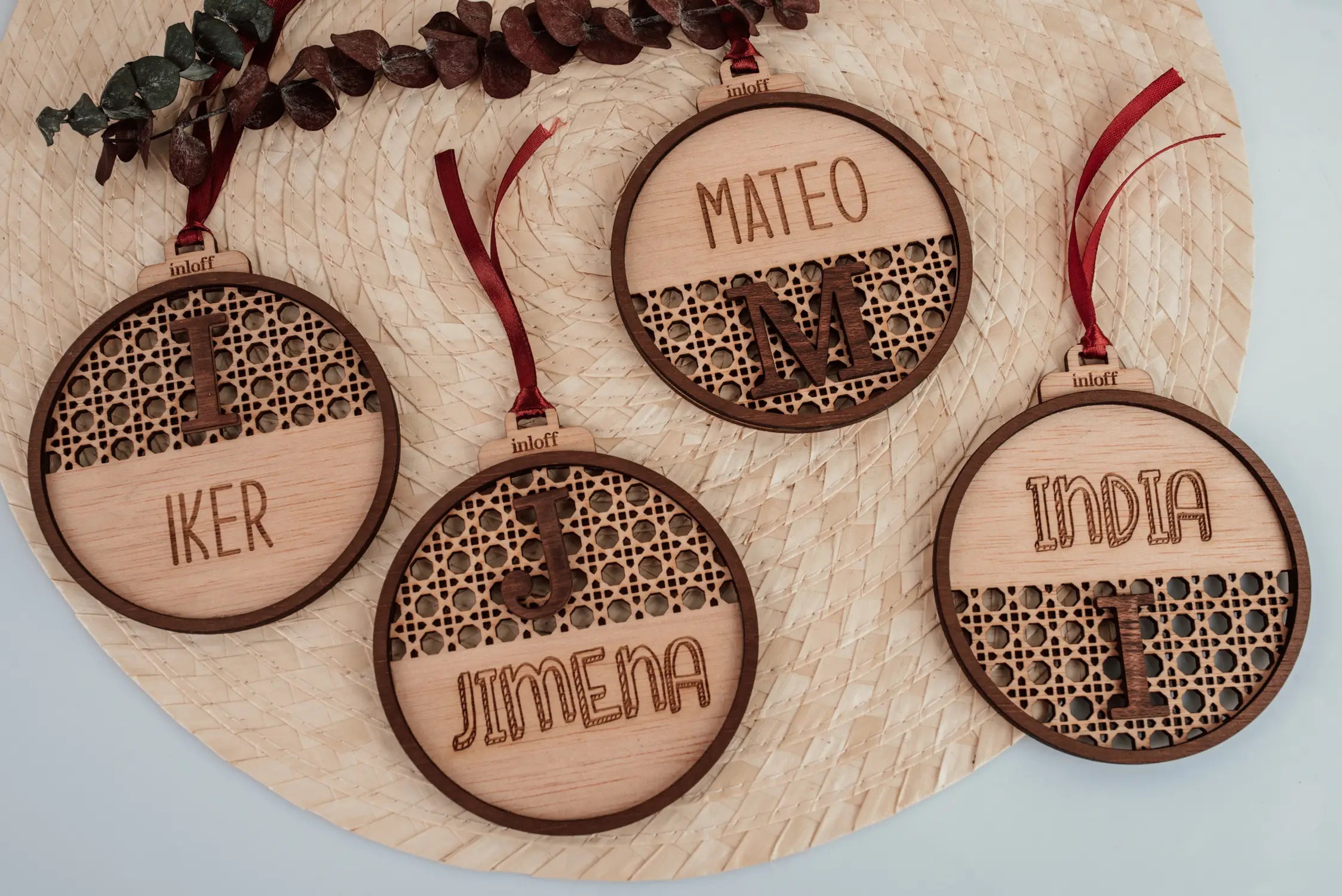 BOLA DE NAVIDAD RATÁN "MI PERSONA"