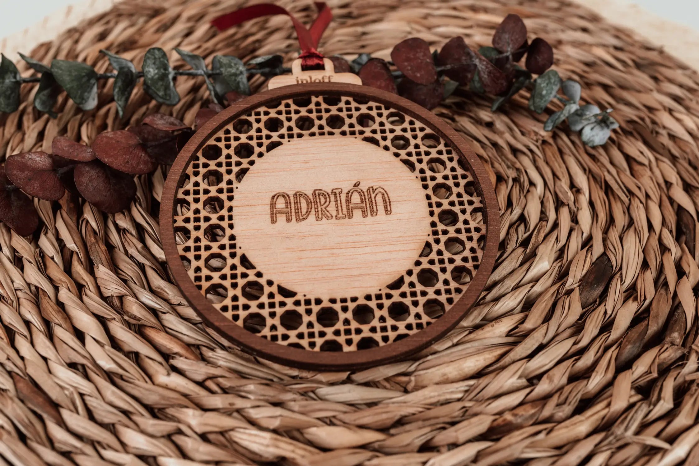 BOLA DE NAVIDAD RATÁN "NOMBRE"