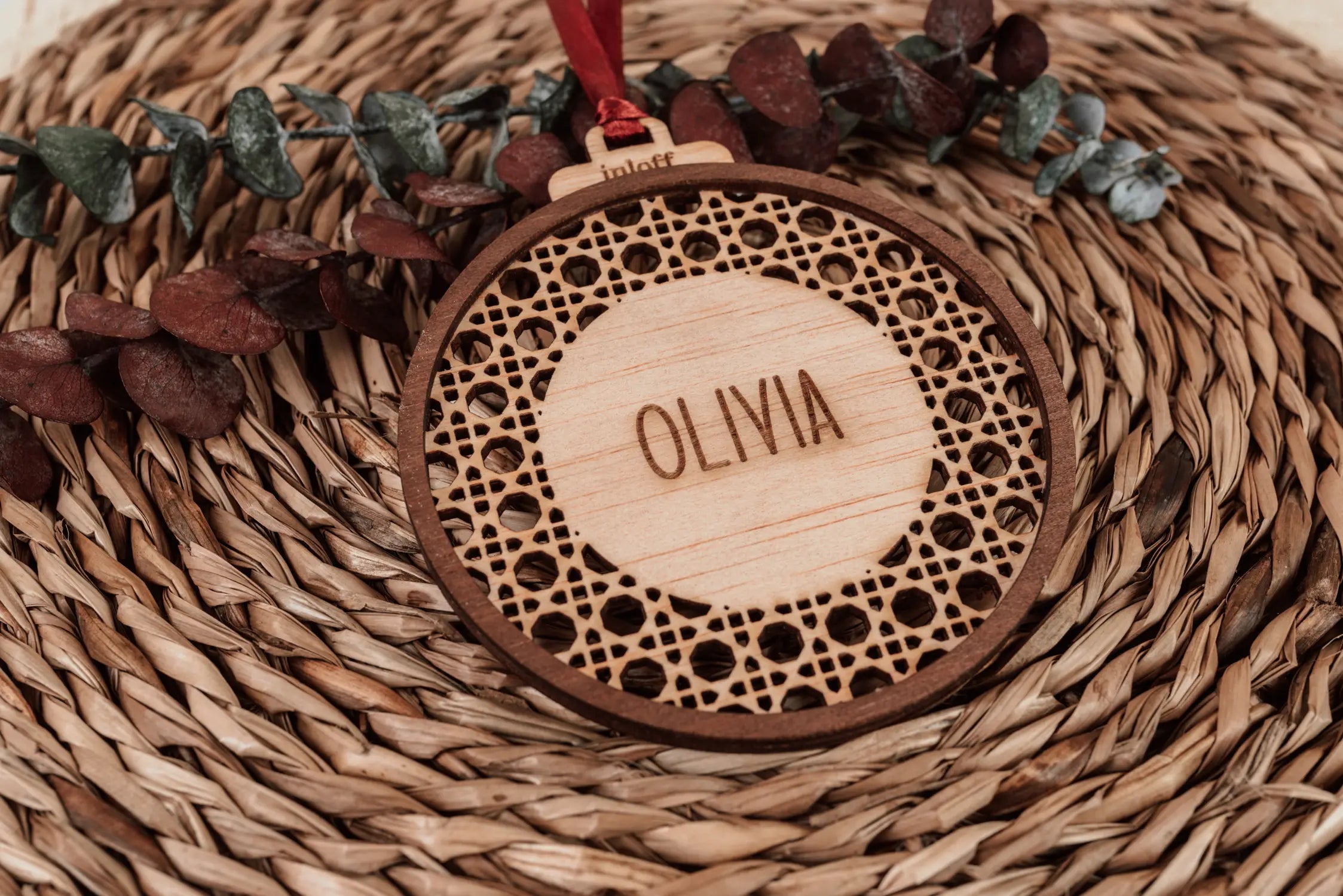 BOLA DE NAVIDAD RATÁN "NOMBRE"