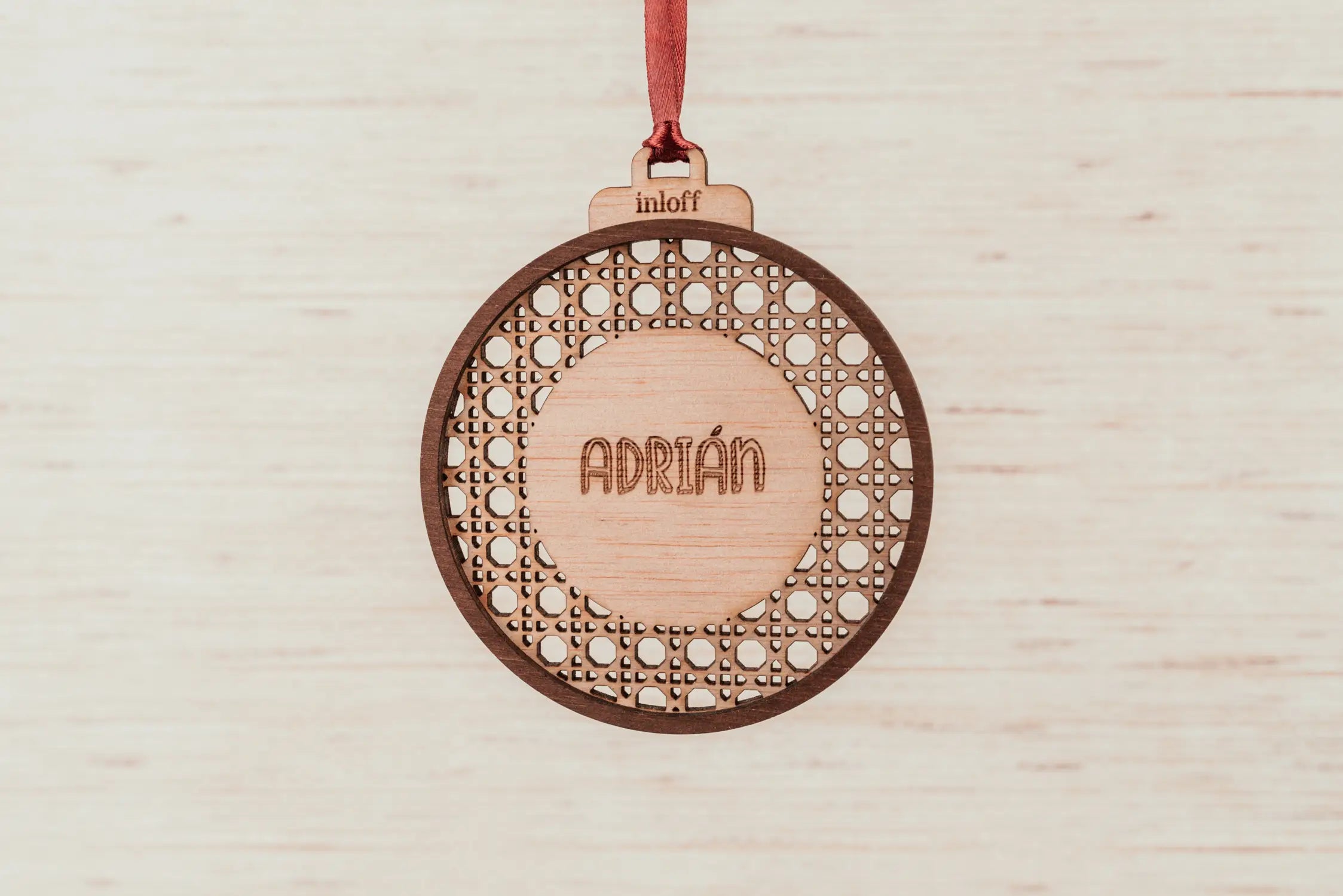 BOLA DE NAVIDAD RATÁN "NOMBRE"