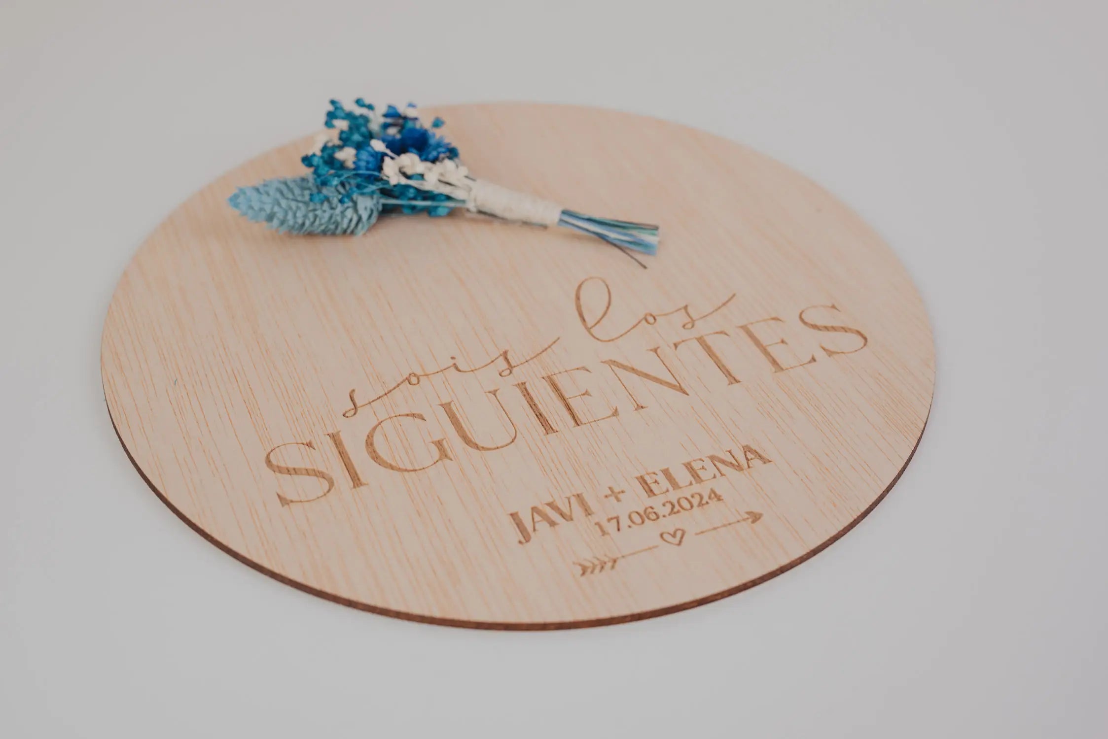 PLACA “SOIS LOS SIGUIENTES” BODA ROMÁNTICA
