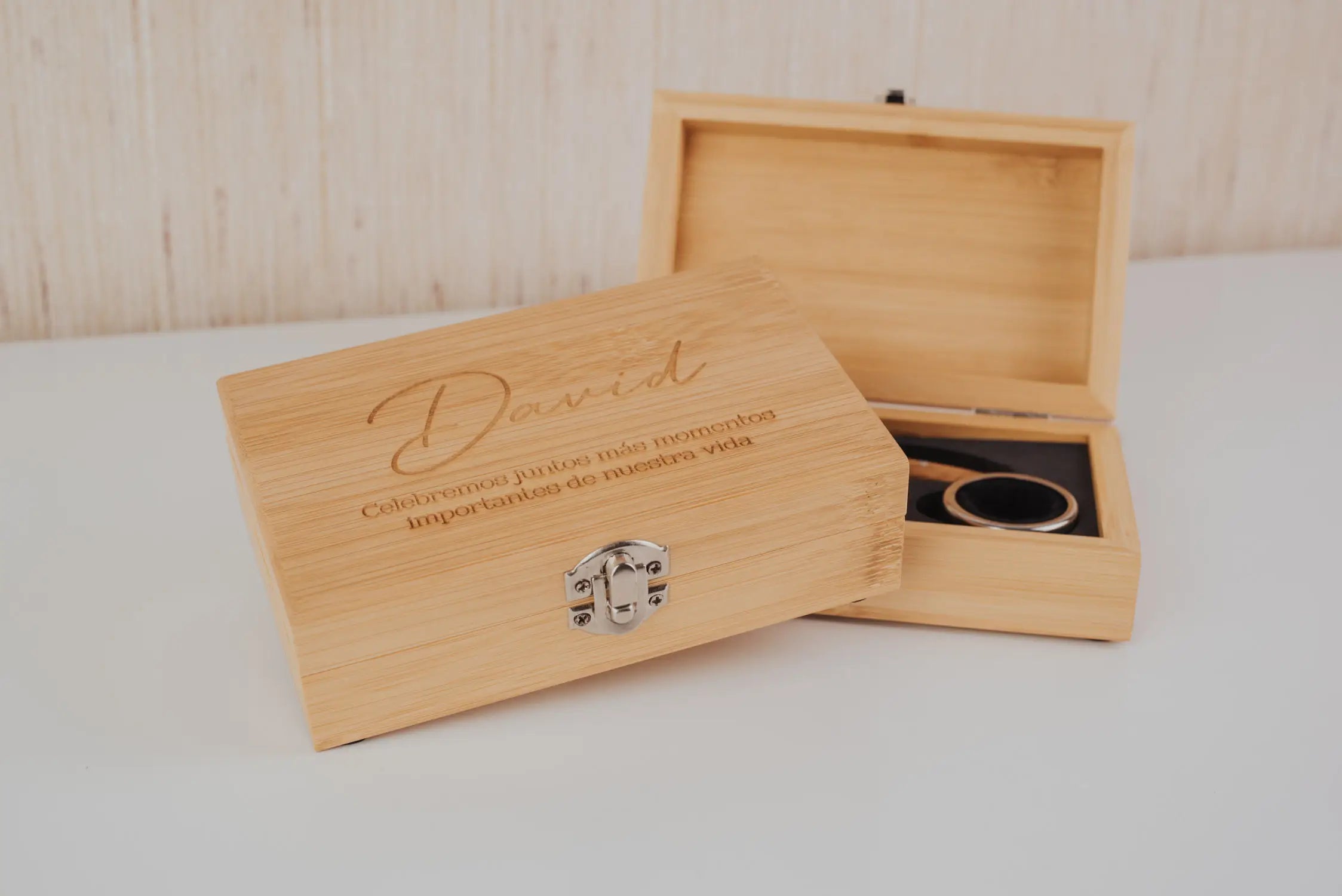 SET PARA VINO "BRINDEMOS JUNTOS"