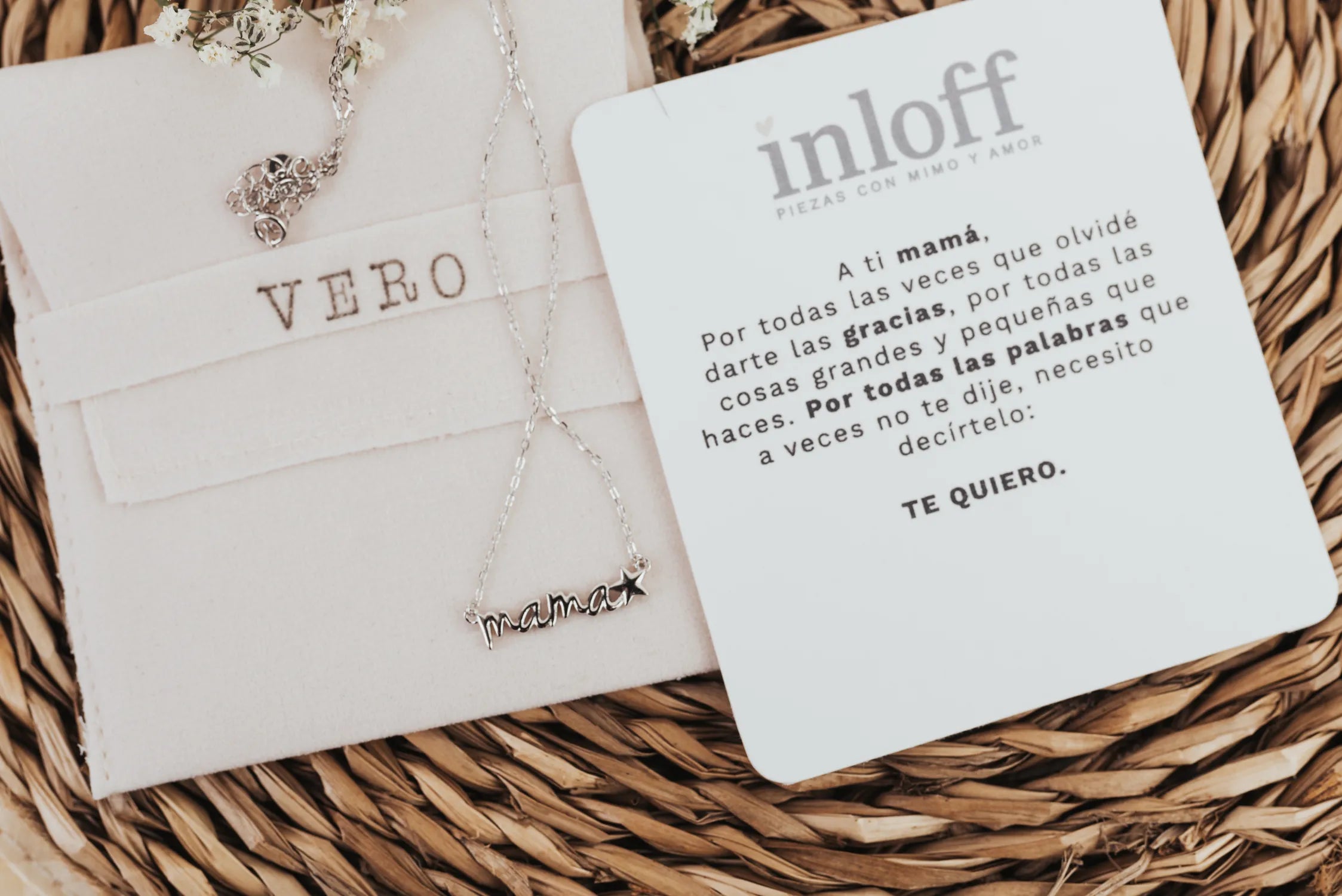 COLLAR DE PLATA “TE QUIERO MAMÁ”