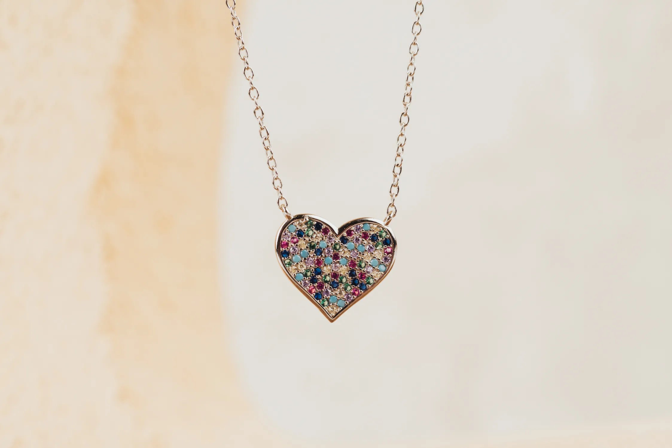 EDICIÓN LIMITADA COLLAR DE PLATA “CORAZÓN”