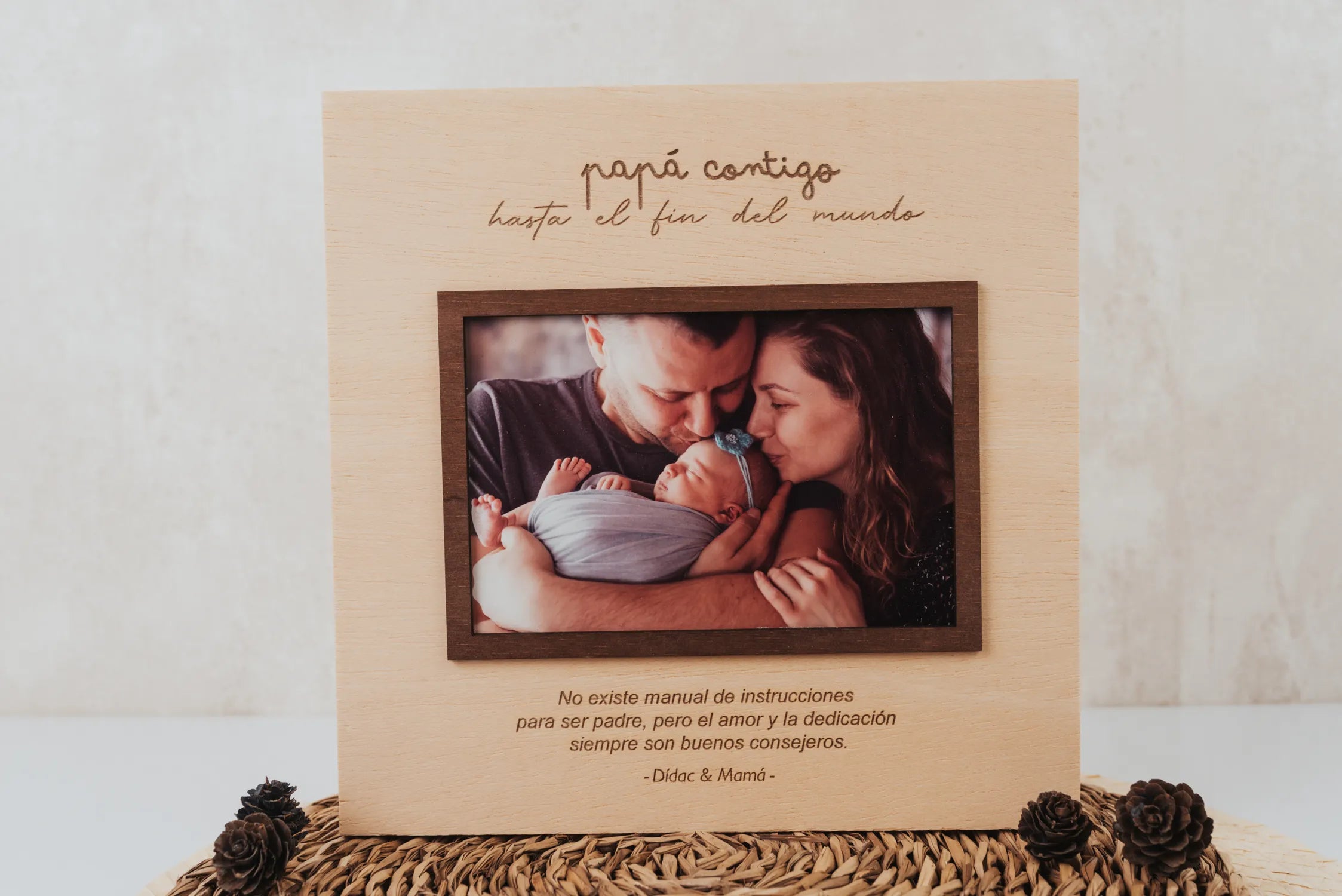 MARCO FOTOS "HASTA EL FIN DEL MUNDO PAPÁ"