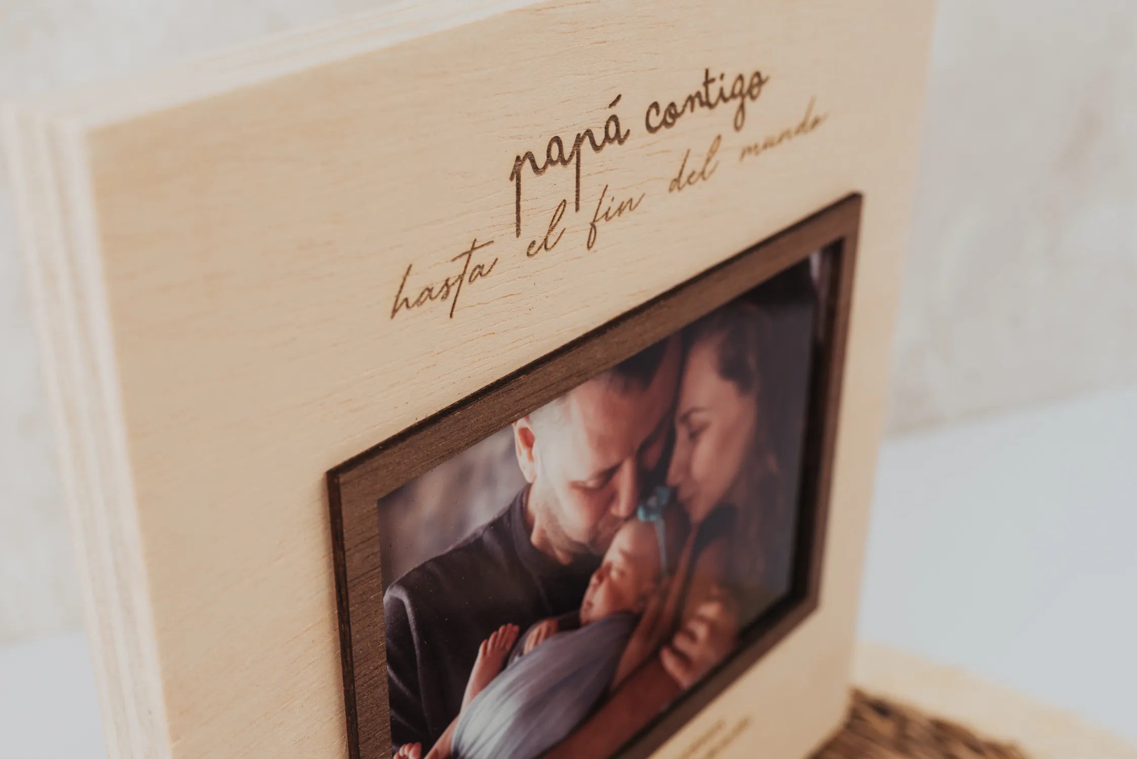 MARCO FOTOS "HASTA EL FIN DEL MUNDO PAPÁ"