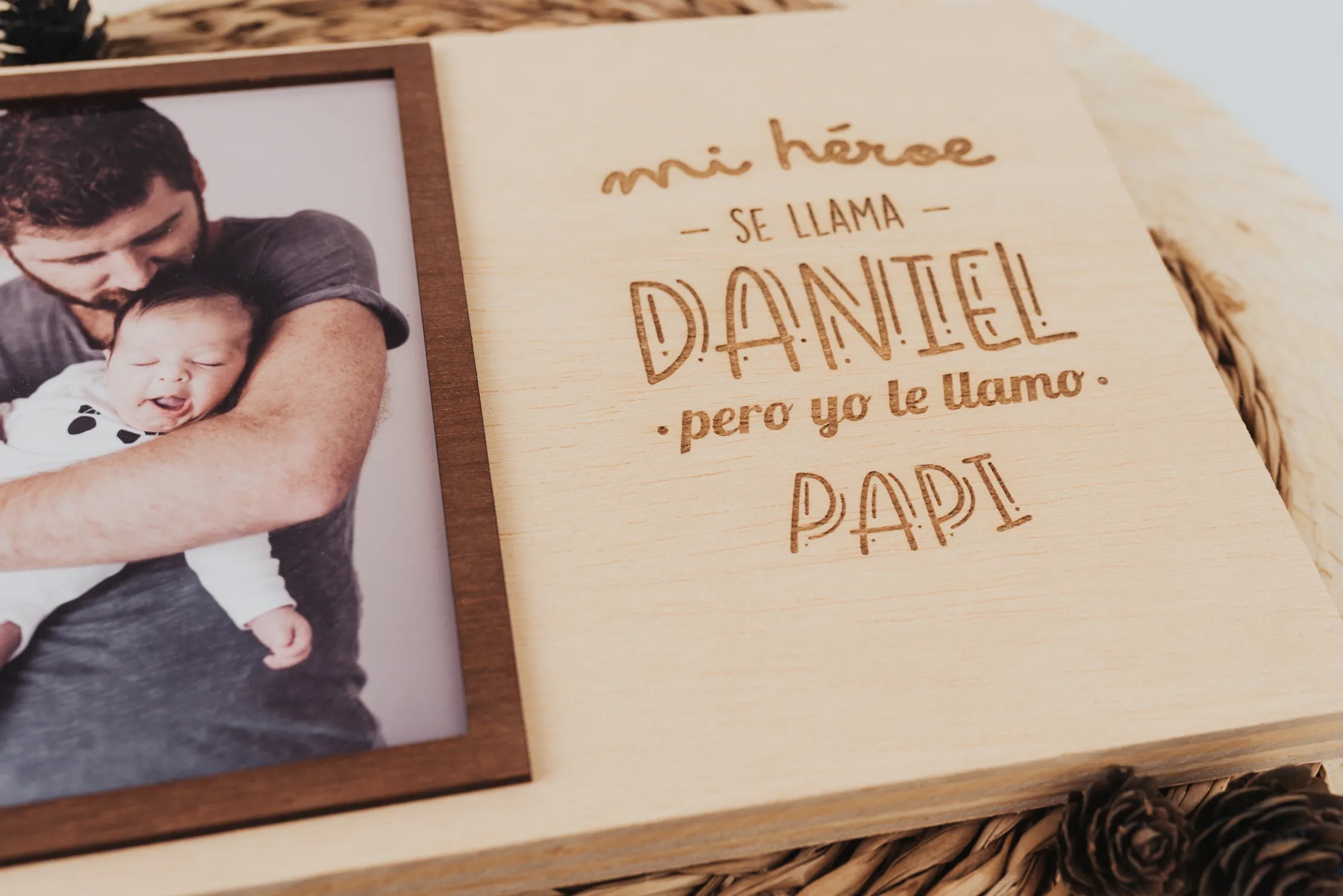 MARCO FOTOS "MI HÉROE ES PAPÁ"