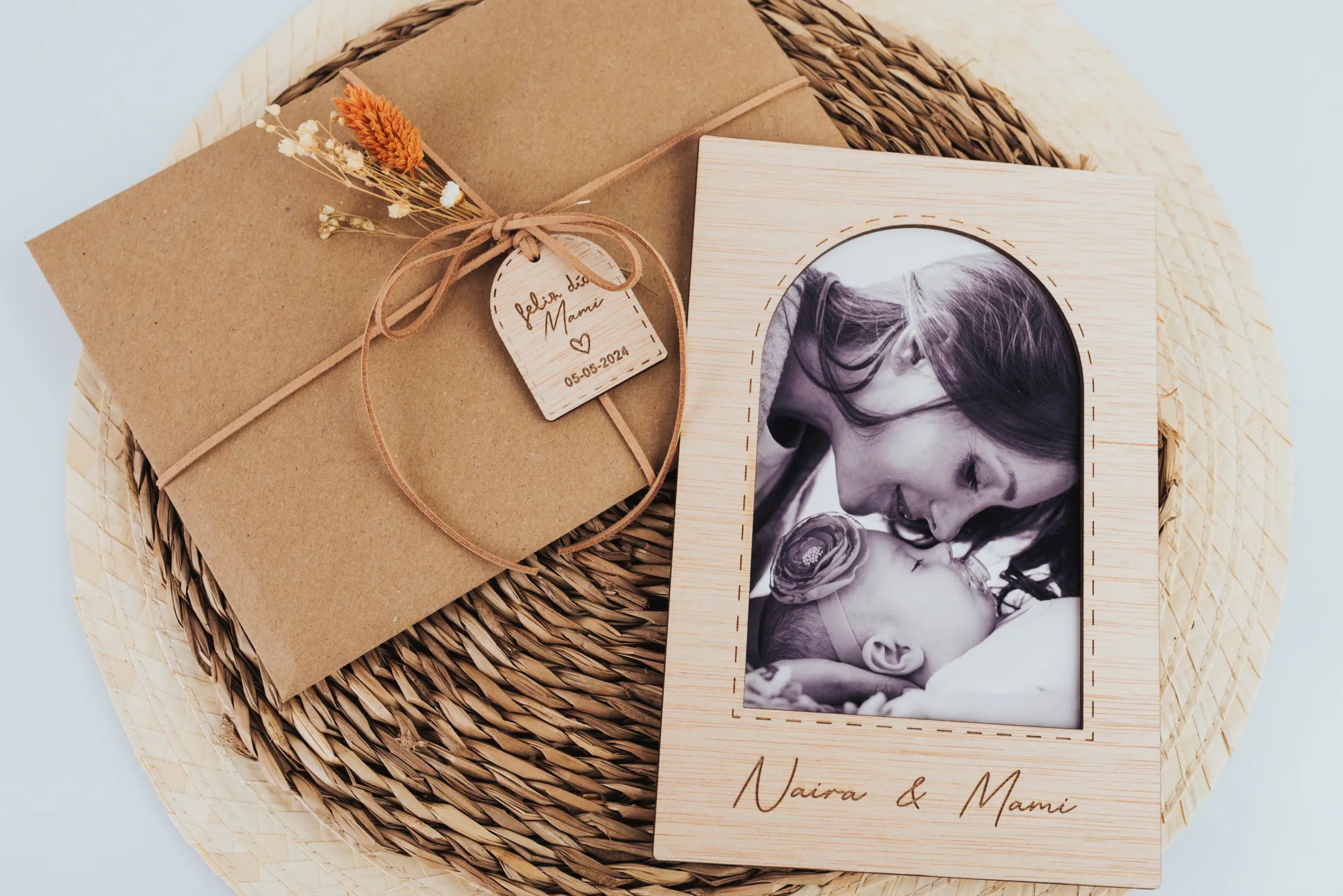 Tarjeta Mensaje “Mamá”