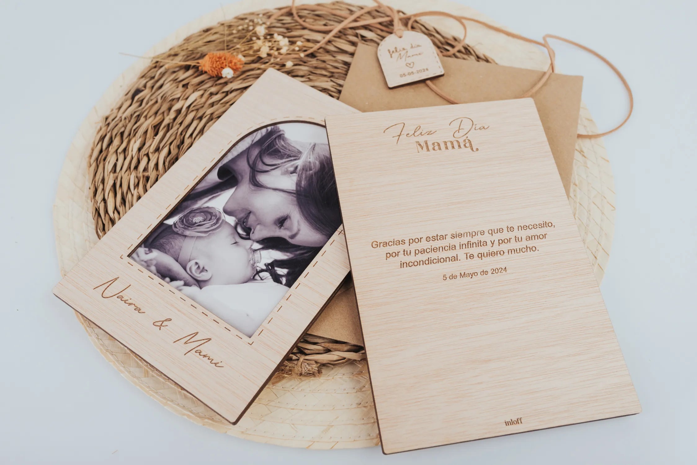 Tarjeta Mensaje “Mamá”