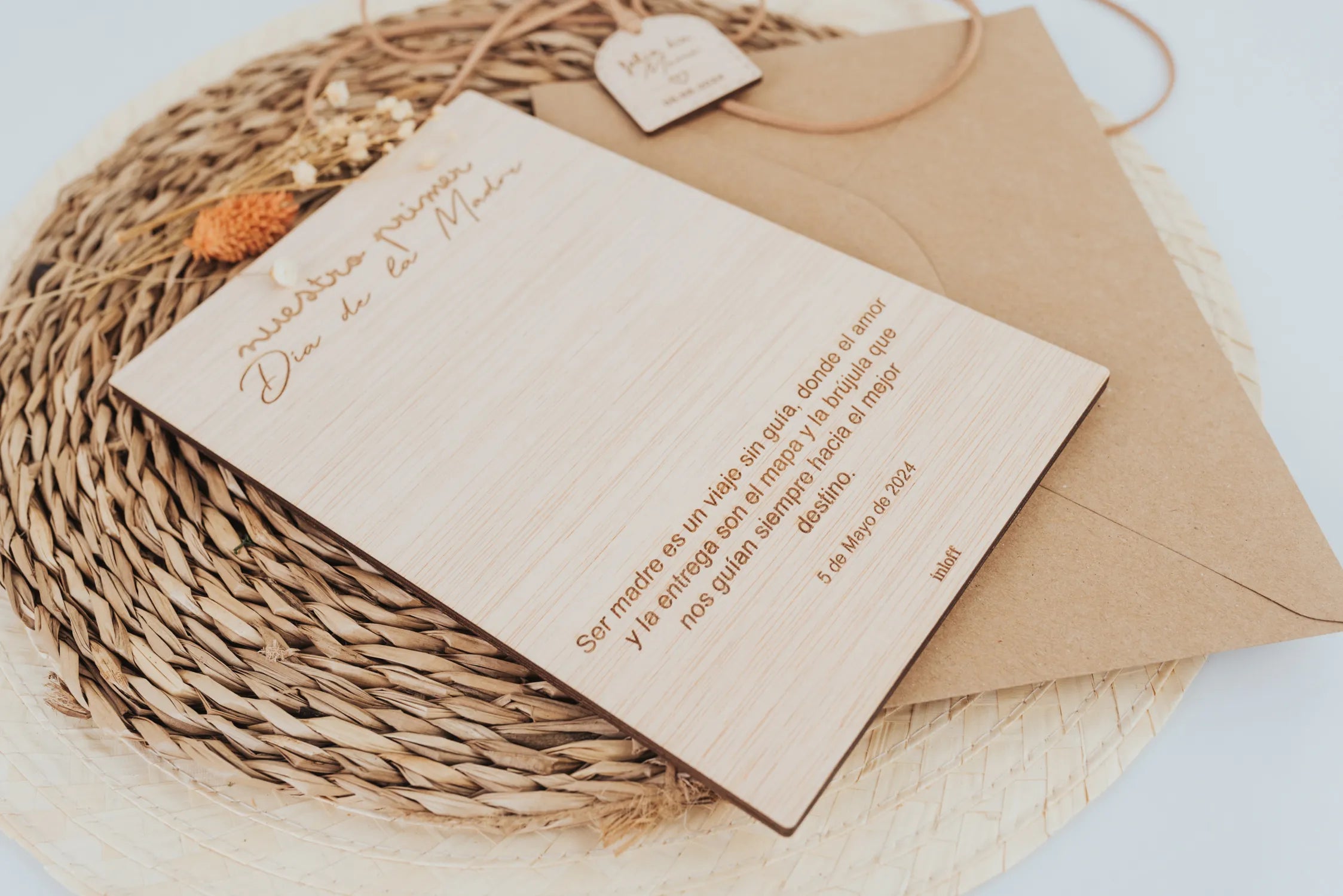 Tarjeta Mensaje “Mamá”