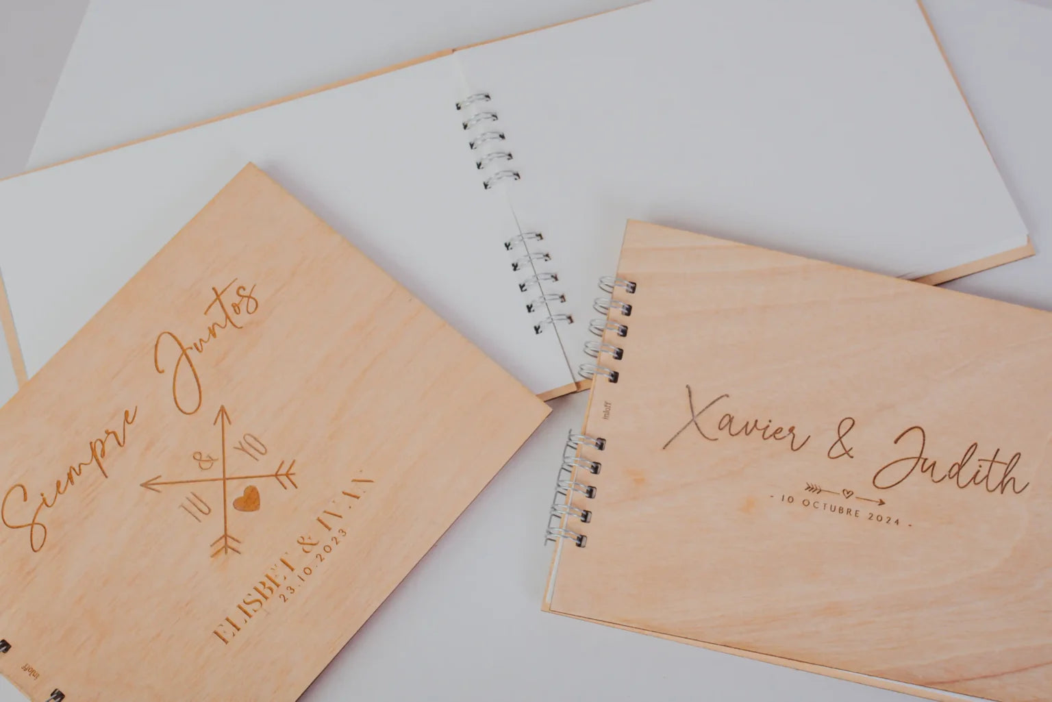 Libro de firmas de madera para bodas - Modelo wood