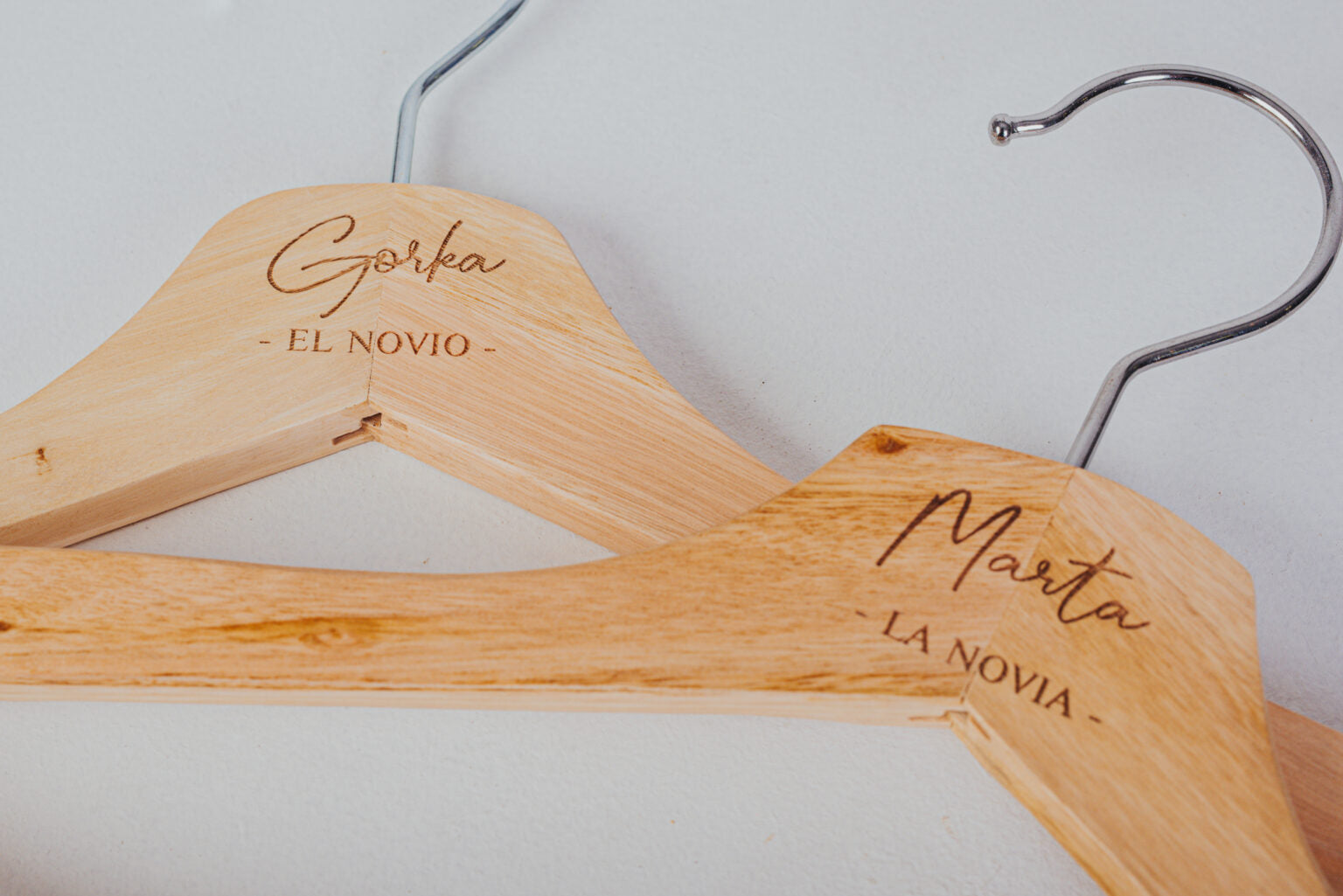 PACK PERCHAS DE MADERA “NOSOTROS”